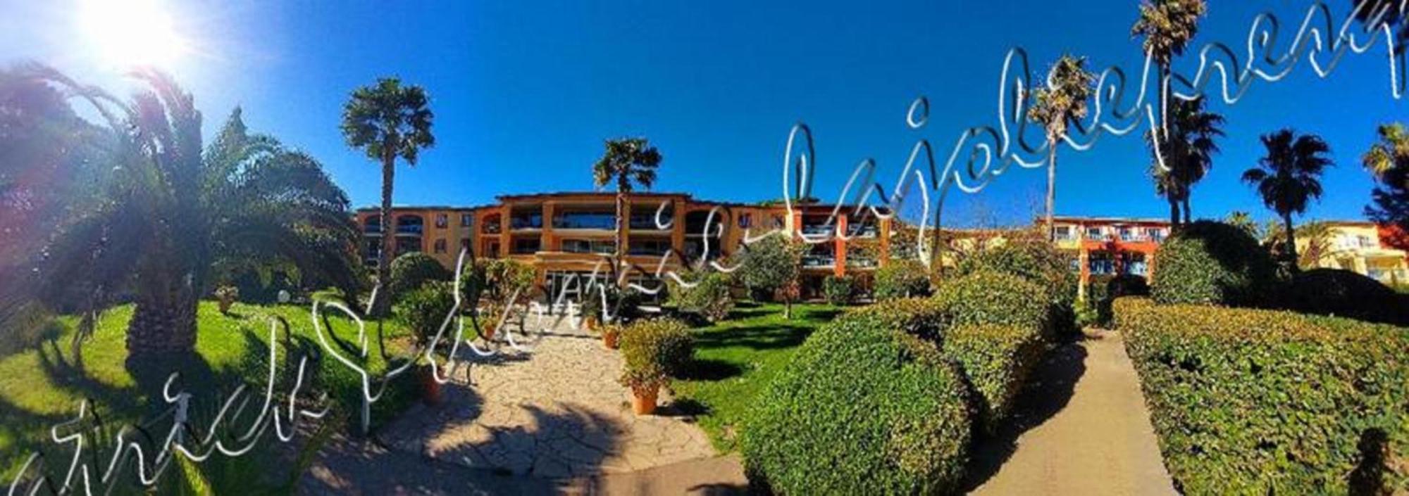 Magnifique Parc De La Presqu'Ile Avec Piscine Et Plage Face A Porquerolles ! Hyeres Exterior photo