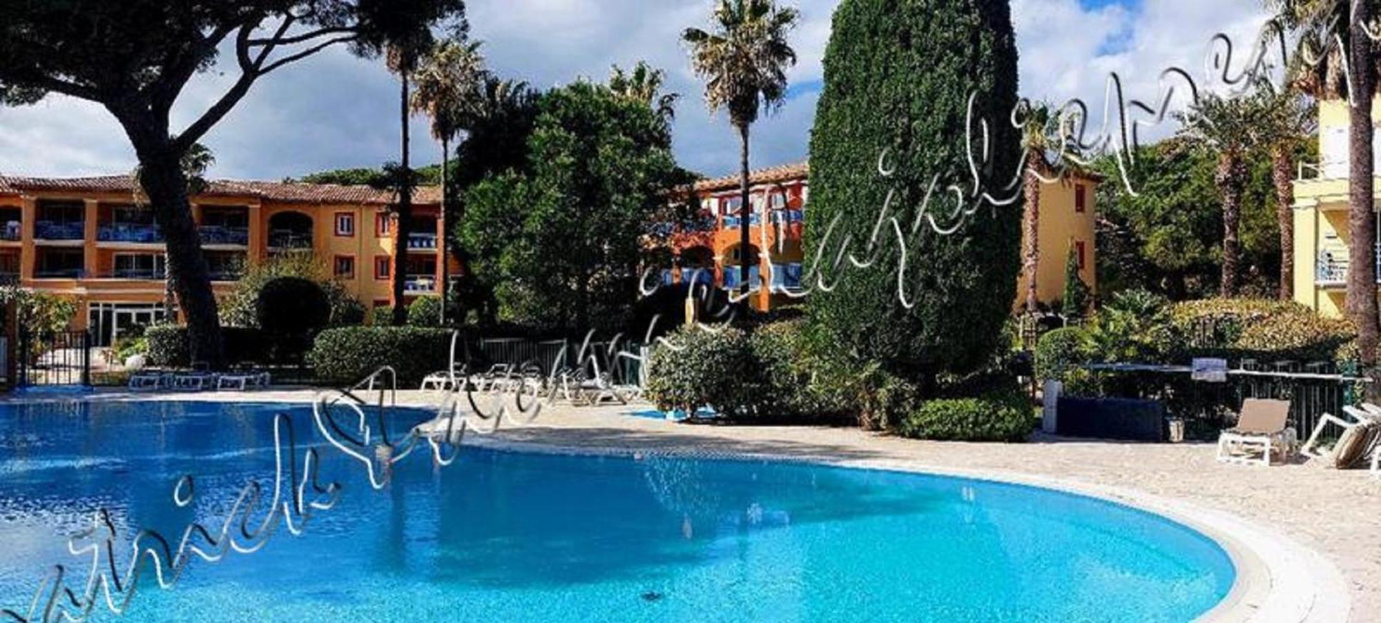 Magnifique Parc De La Presqu'Ile Avec Piscine Et Plage Face A Porquerolles ! Hyeres Exterior photo